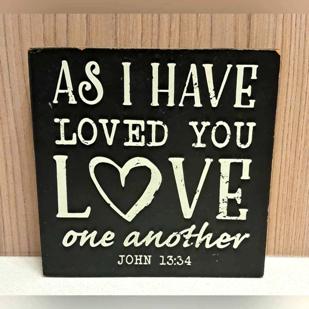 WOODEN SIGN